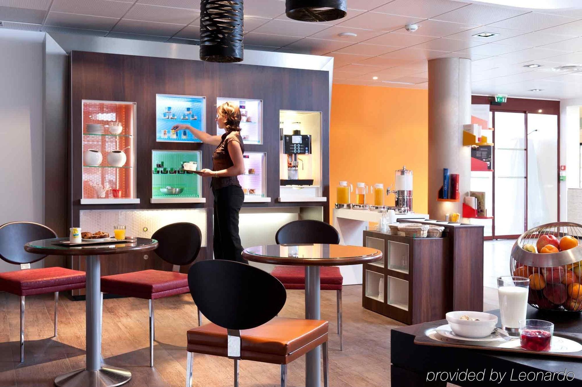 B&B Hotel Velizy Est Экстерьер фото